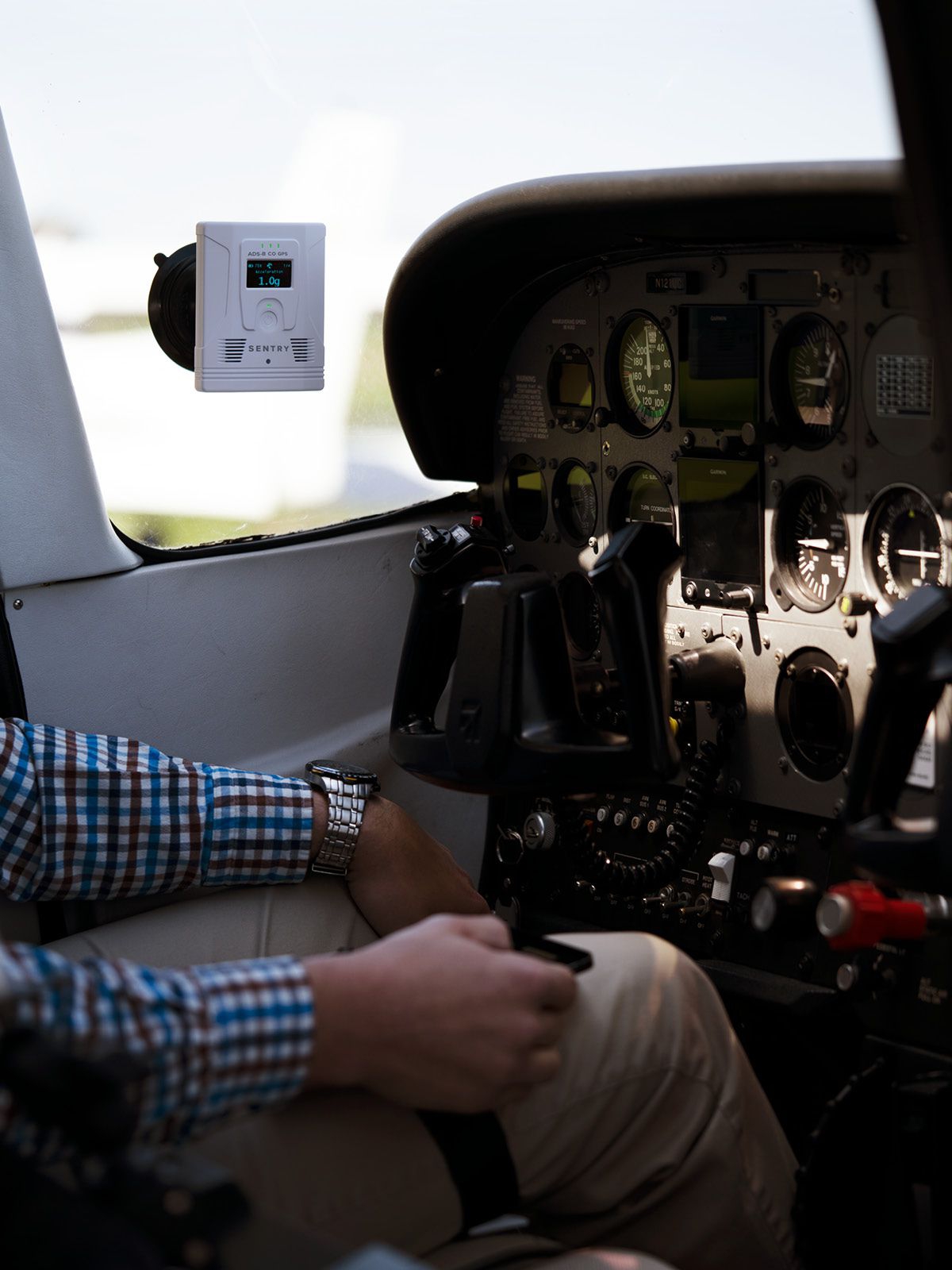 Luftfahrtkarten, Headsets, Flugfunk - ForeFlight Sentry PLUS