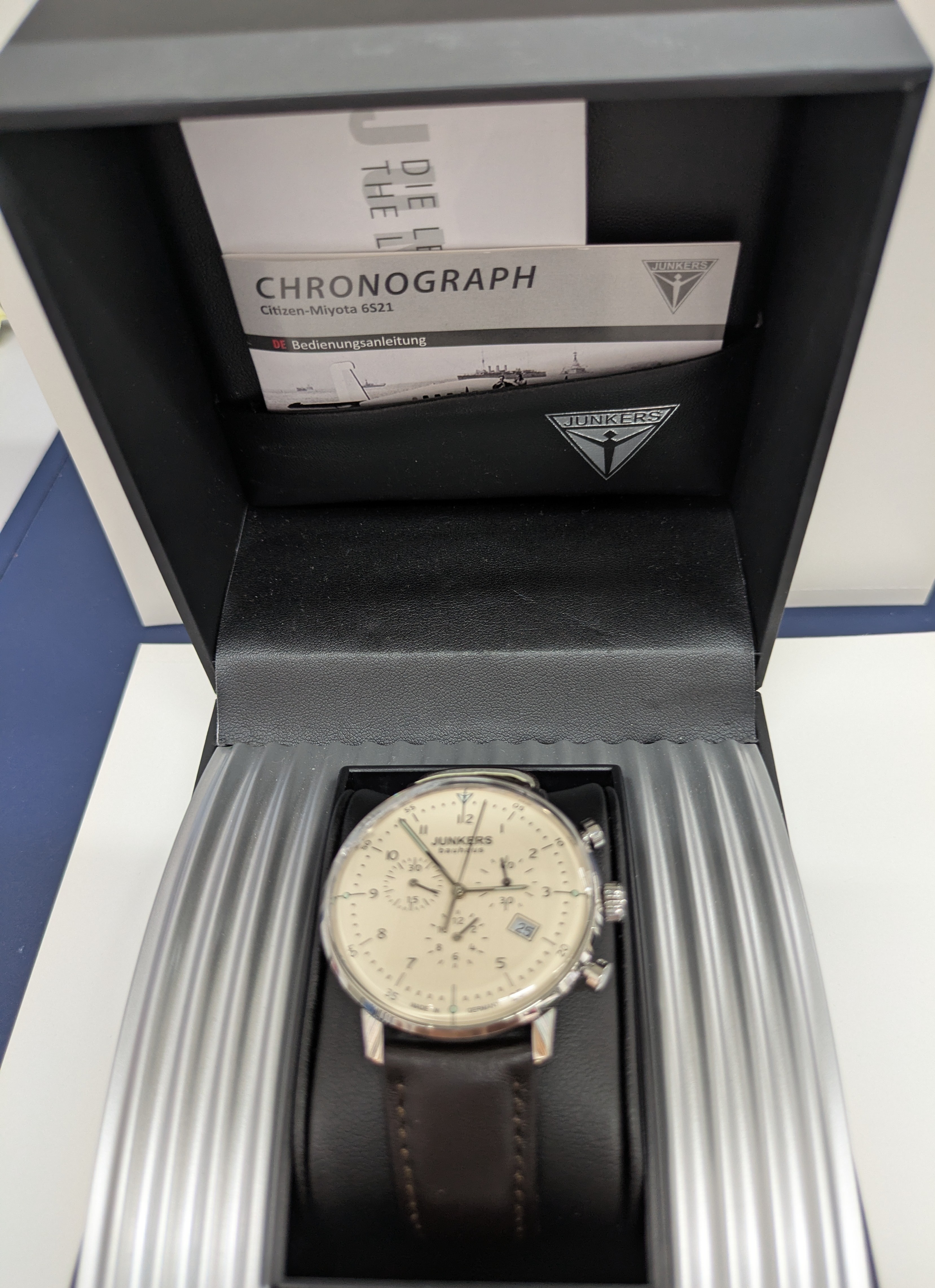 Junkers Chronograph Serie Bauhaus